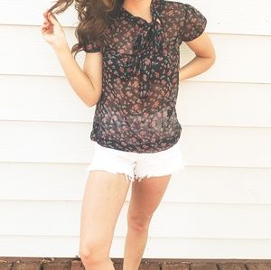 Rose floral black tee